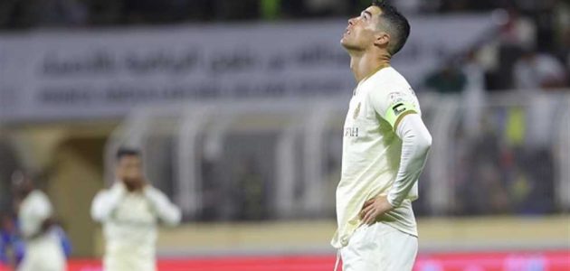 لاعب النصر: نعاني من وجود رونالدو لهذا السبب