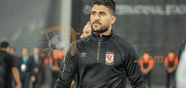 علي لطفي يرد على لقطة تجاوز ممثل الهلال.. وسبب عدم رد الفعل