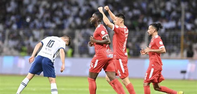 الدوري السعودي – الهلال يفرط في نقطتين في الدقيقة +99 أمام الوحدة